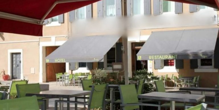 Hotel_Restaurant_bourg_saint_andeol (12)