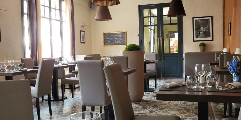 Hotel_Restaurant_bourg_saint_andeol (6)
